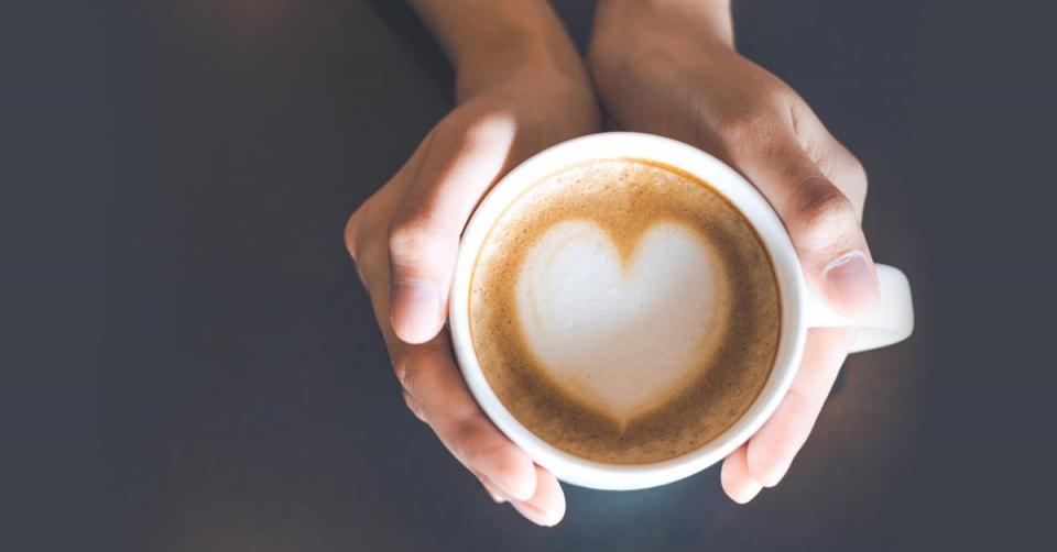 Four cups of coffee a day protects the heart image 