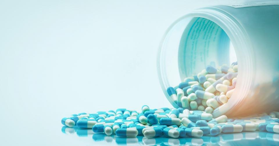 Big Pharma suppresses the evidence on dangerous or useless drugs image 